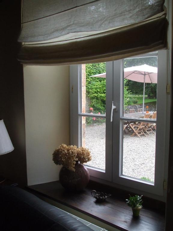 Le Moulin D'Hys Bed and Breakfast La Cropte Eksteriør billede
